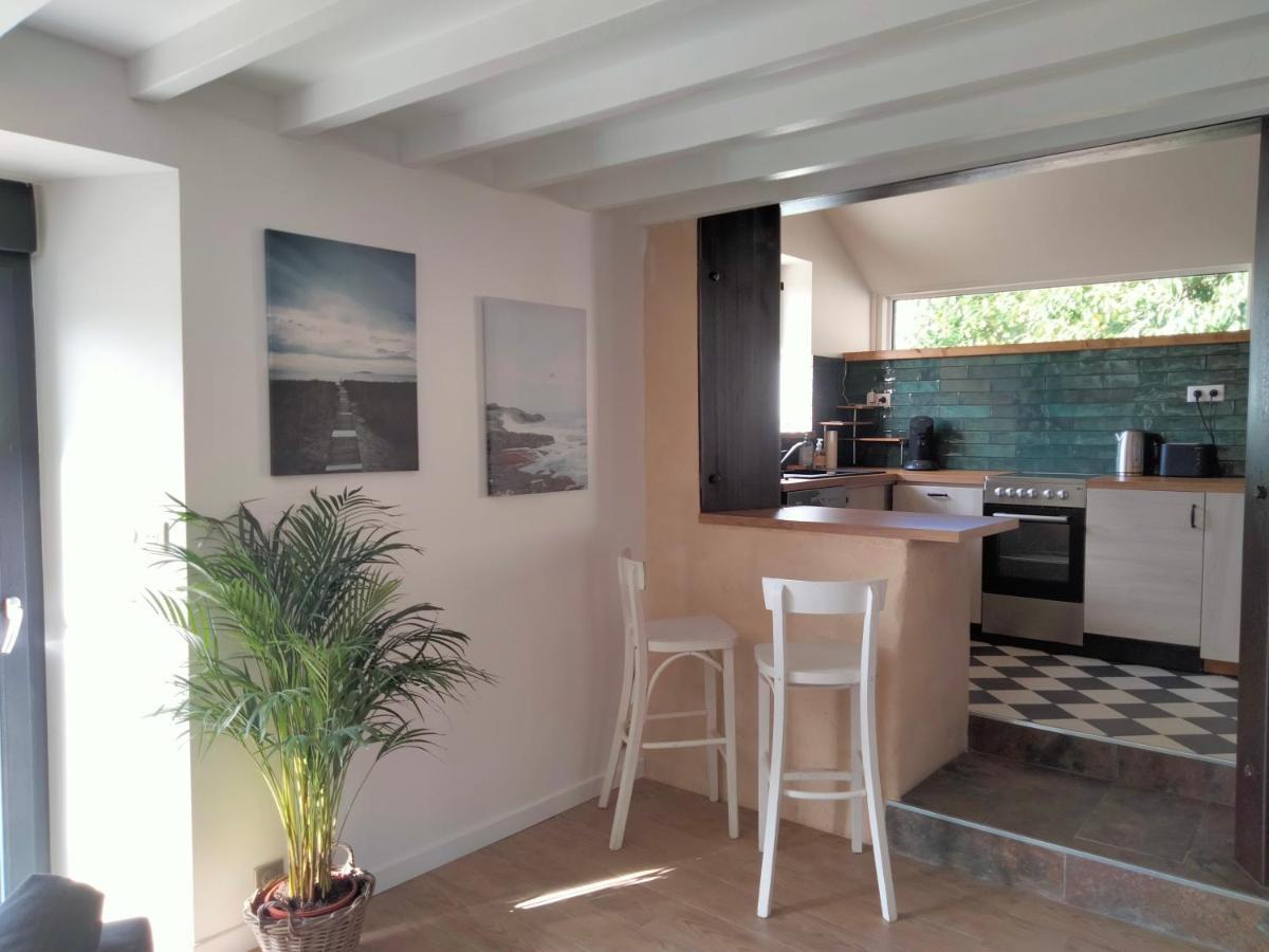 Gite 3 Chambres En Bord De Rance La Ville-ès-Nonais エクステリア 写真